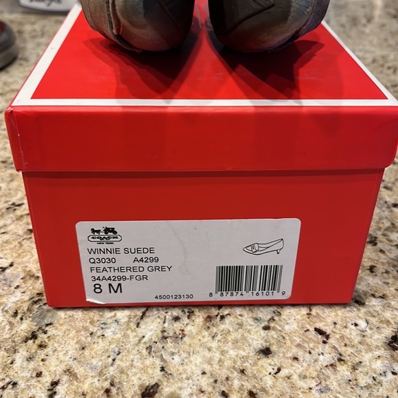 Coach Winnie Feathered Grey Suede Pointed Toe Kitten Heels - Picture 11 of 16